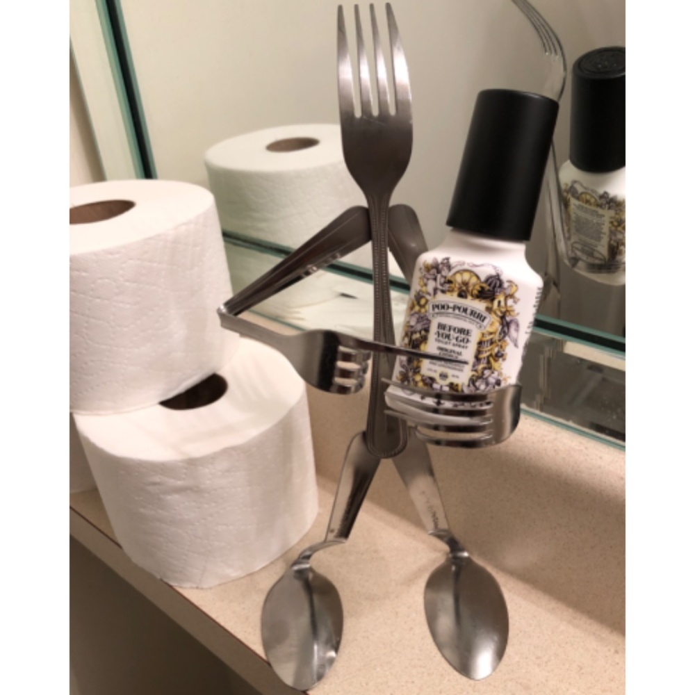 Poo-Pourri Bathroom Butler
